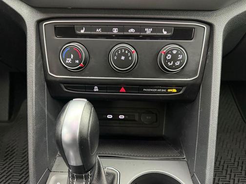 2022 Volkswagen Atlas 2.0T SE