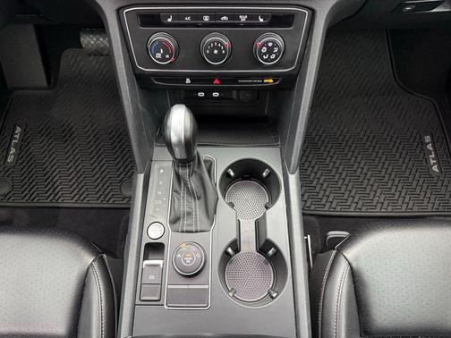2022 Volkswagen Atlas 2.0T SE