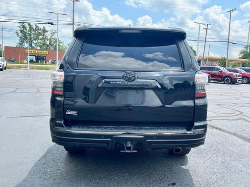 Midnight Black Metallic 2020 Toyota 4Runner Nightshade