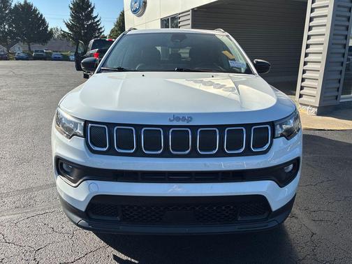 2022 Jeep Compass Latitude