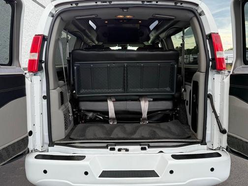 2019 GMC Savana 2500 Work Van