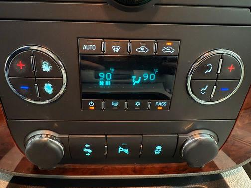 2014 Chevrolet Silverado 3500 LTZ