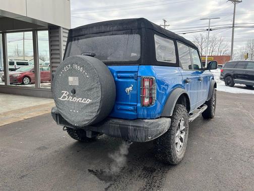 2023 Ford Bronco Badlands