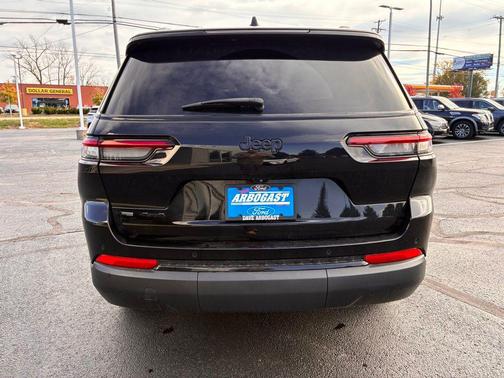 2021 Jeep Grand Cherokee L Altitude