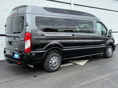 2025 Ford Transit-150 Base