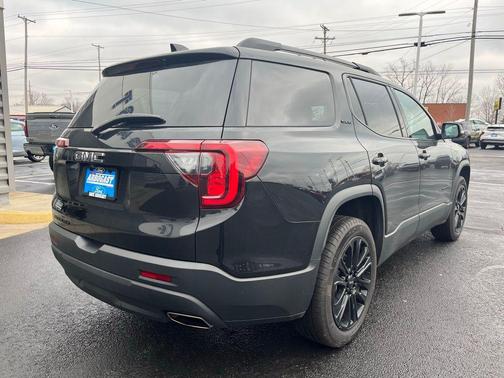 2023 GMC Acadia FWD SLE