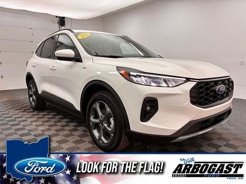 2025 Ford Escape ST-Line Select