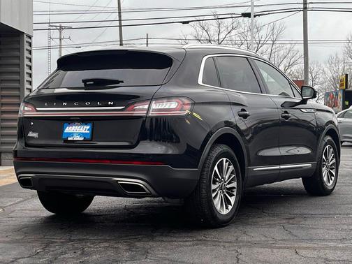 2023 Lincoln Nautilus Standard