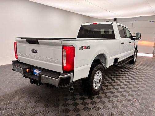 2026 Ford F-350 XLT