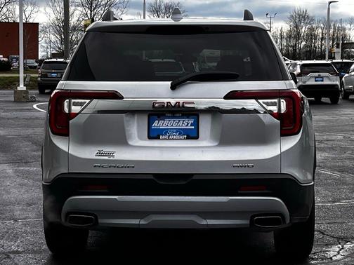 2020 GMC Acadia AWD SLT
