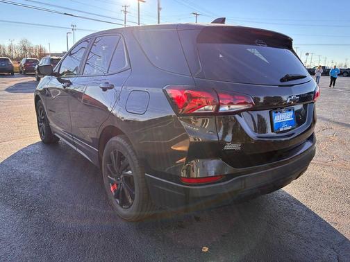 2023 Chevrolet Equinox LS