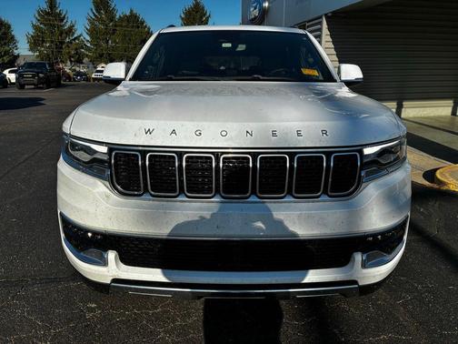 2022 Jeep Wagoneer Series III 4x4