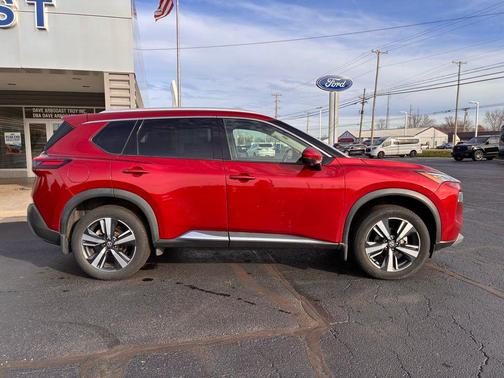 2021 Nissan Rogue SL