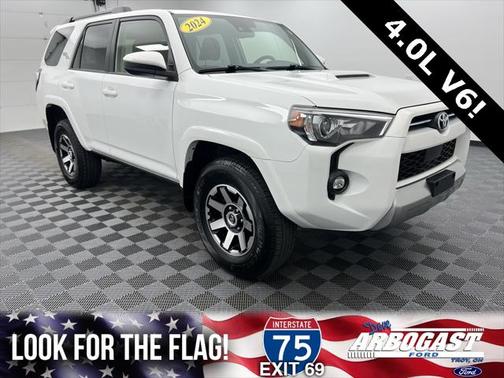 2024 Toyota 4Runner TRD Off Road