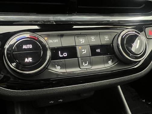 2025 Buick Envista Sport Touring FWD
