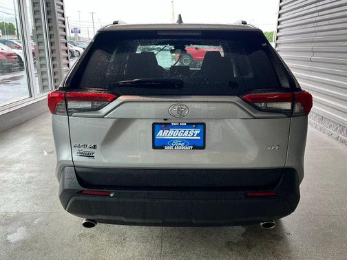 Silver Sky Metallic 2021 Toyota RAV4 XLE