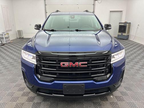 2023 GMC Acadia AWD SLE