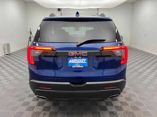 2023 GMC Acadia AWD SLE