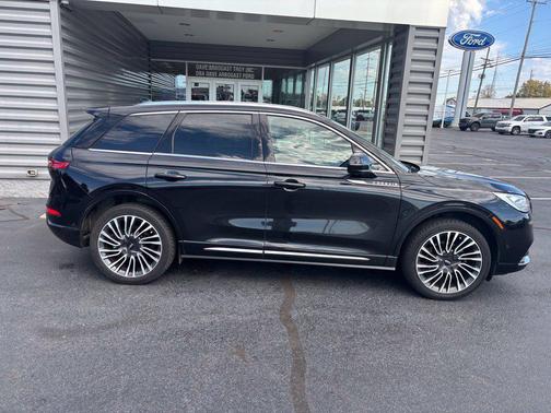 Infinite Black 2020 Lincoln Corsair Reserve