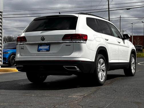 2021 Volkswagen Atlas 3.6L SE w/Technology