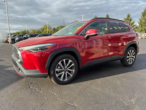2022 Toyota Corolla Cross XLE
