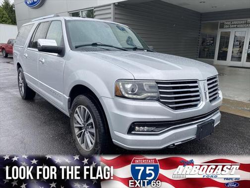 2016 Lincoln Navigator Select