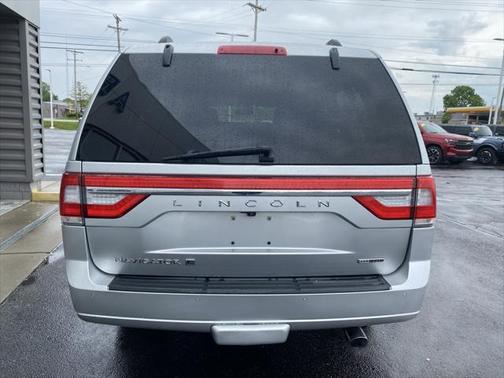 2016 Lincoln Navigator Select