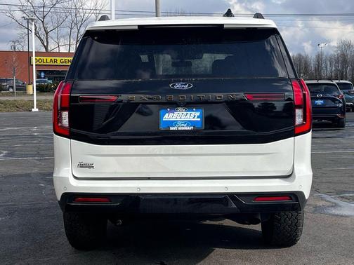 2025 Ford Expedition Tremor