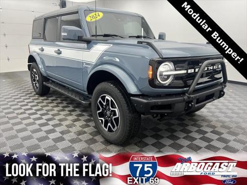 2024 Ford Bronco Outer Banks