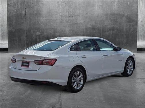 2022 Chevrolet Malibu FWD LT