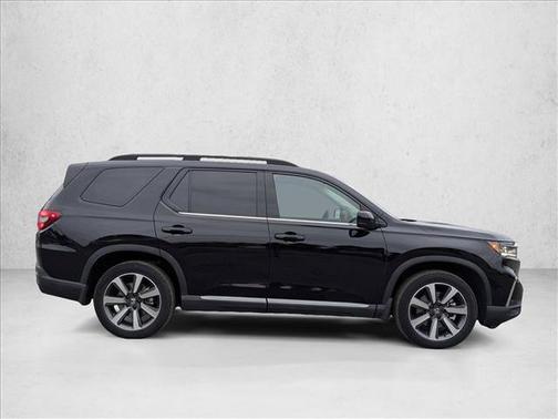 2023 Honda Pilot AWD Elite