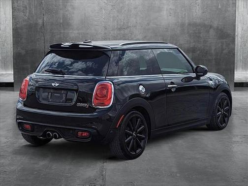 2017 MINI Hardtop Cooper S