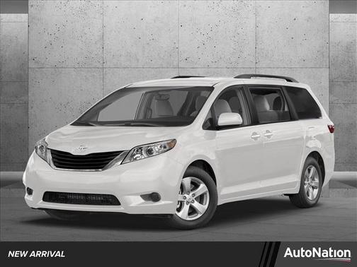 2017 Toyota Sienna LE