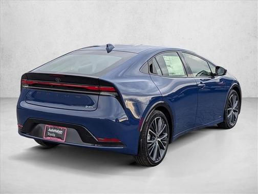 2025 Toyota Prius XLE