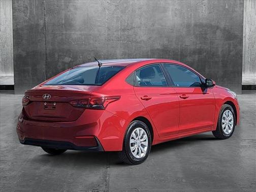 2019 Hyundai Accent SE
