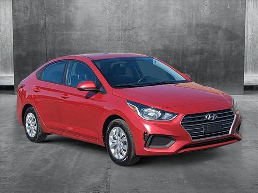 2019 Hyundai Accent SE