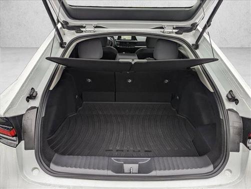 2023 Toyota Prius LE