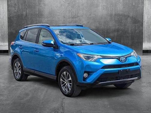 2018 Toyota RAV4 Hybrid XLE