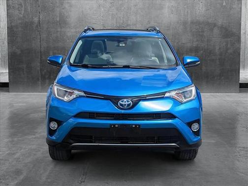 2018 Toyota RAV4 Hybrid XLE