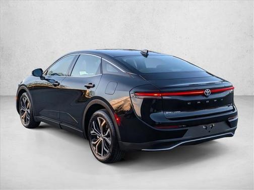 2024 Toyota Crown XLE