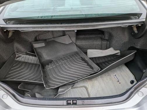 2017 Toyota Camry Hybrid LE