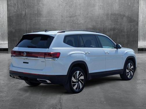 2024 Volkswagen Atlas 2.0T SE w/Technology 4MOTION