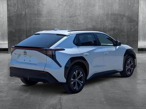 2024 Toyota bZ4X XLE