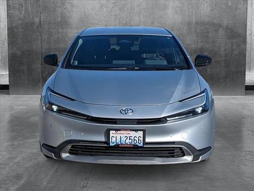 2024 Toyota Prius Prime SE