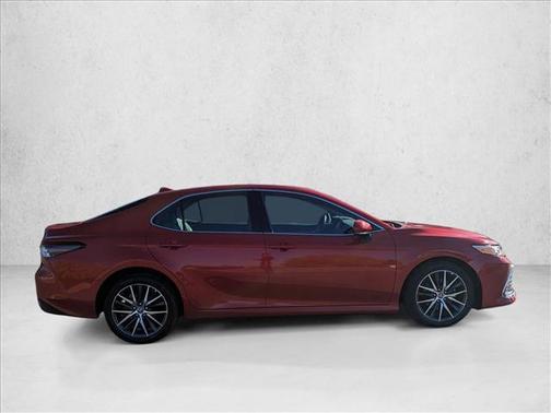 2023 Toyota Camry XLE