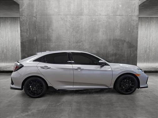 Photo 5 of 26 of 2019 Honda Civic Sport Touring
