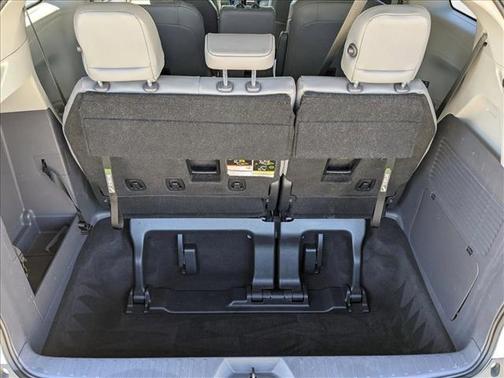 2023 Toyota Sienna XLE 8 Passenger