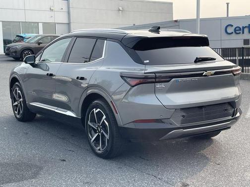 2025 Chevrolet Equinox EV LT