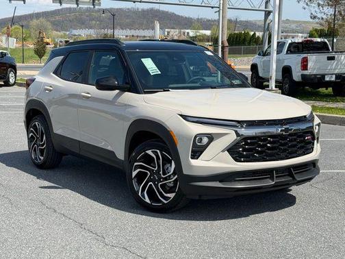 White Sands 2026 Chevrolet Trailblazer RS