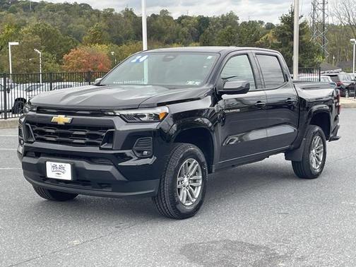 2024 Chevrolet Colorado LT